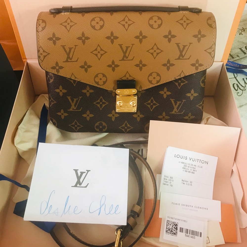 Brand new Pochette Metis reverse and Favorite mm💗